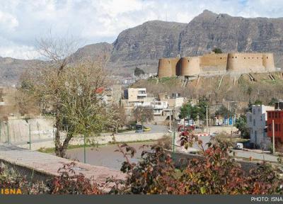 خرم آباد 72 هکتار بافت فرهنگی و تاریخی دارد