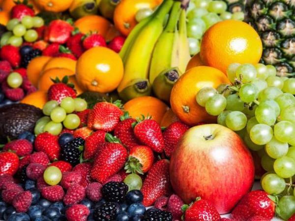 چه میوه هایی را با پوست بخوریم